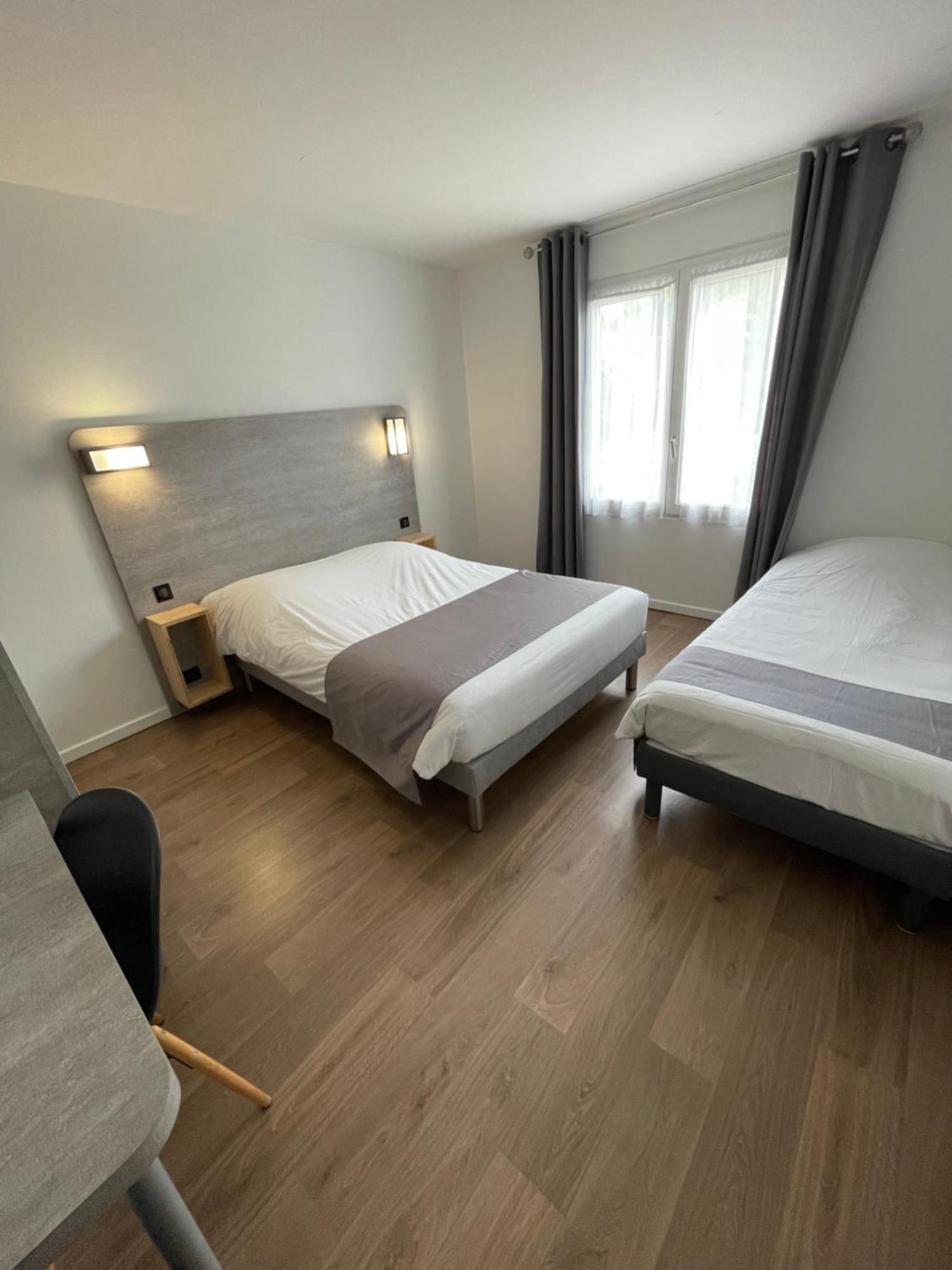 Hotel Castel Neuves-Maisons Exterior photo